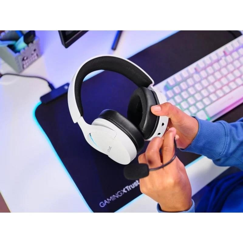 auriculares-microfono-trust-gaming-rgb-gxt-491w-fayzo-headset-wireless-2